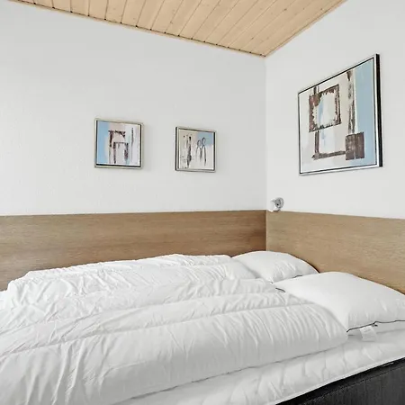 Ferienhaus 2 Bedroom Amazing In