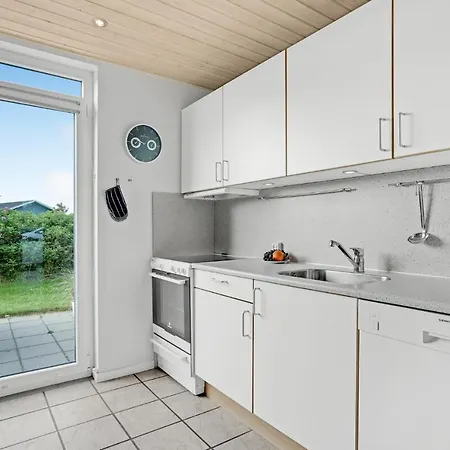 Ferienhaus 2 Bedroom Amazing In *